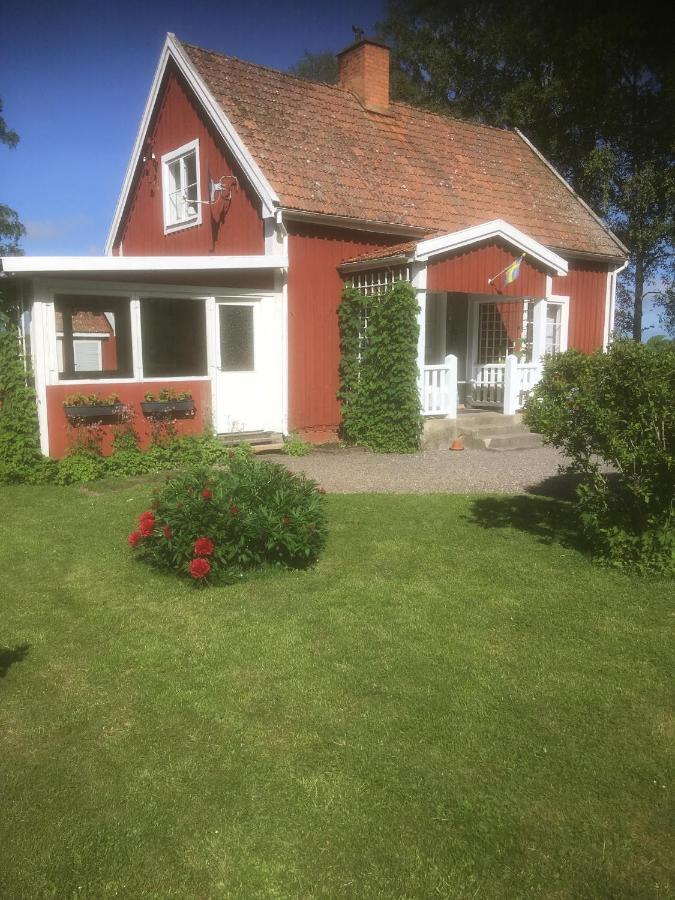 Stuga Olstorp Skänninge Extérieur photo